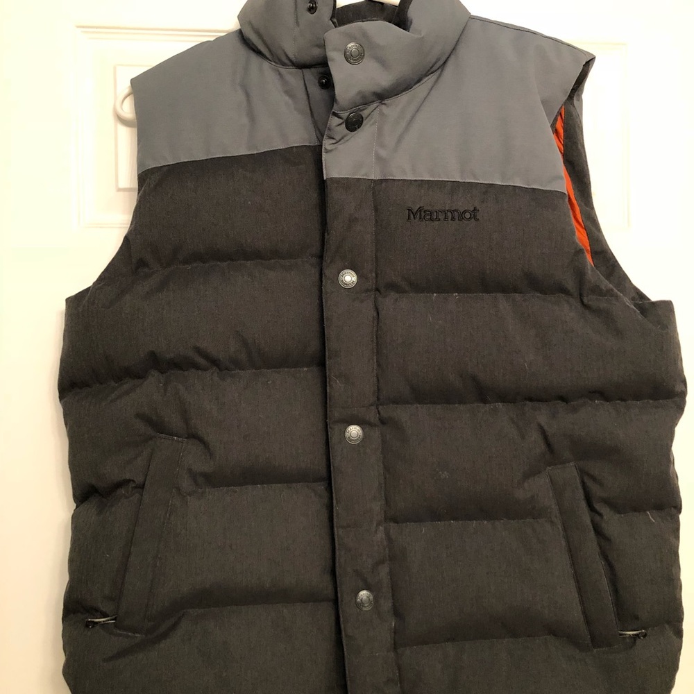 Marmot Black and grey vest size Large